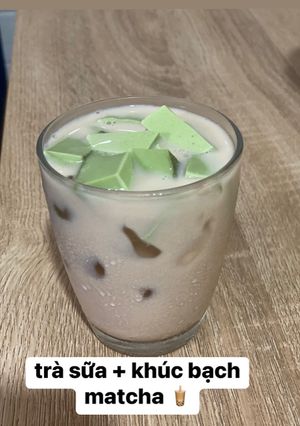 Hình của món Nấu trà sữa uống đi mấy chị.