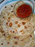 Alo ke parathy with lahsan ki chutney