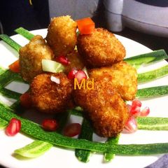 A picture of Chicken nuggets.