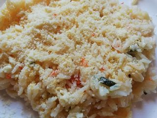 Arroz frito con vegetales