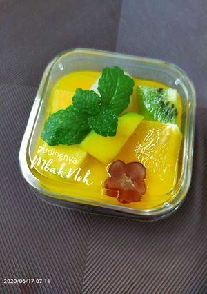 Foto resep Dingsu ahh...(puding susu buah) 😁