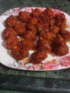 क्रिस्पी ड्राई मंचूरियन (crispy dry manchurian recipe in Hindi) रेसिपी मुख्य फोटो