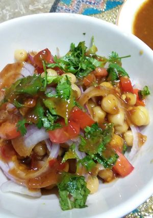 A picture of Mix chana chaat #iftar with huma #cookpadramadan ☺.