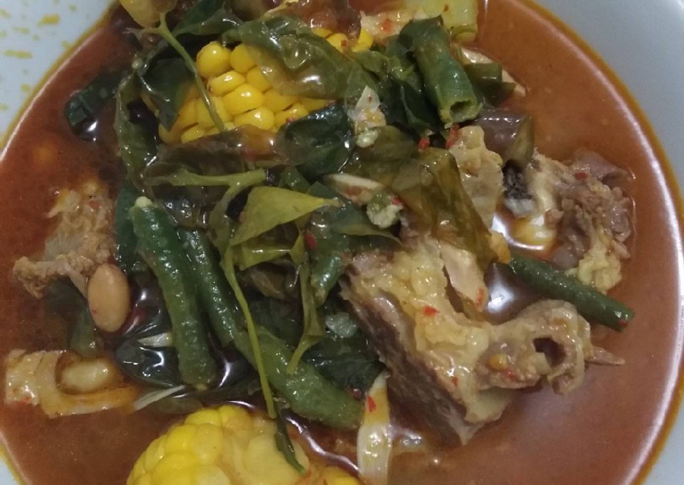 Iga aksesori vegetarian manis dan asam ibu