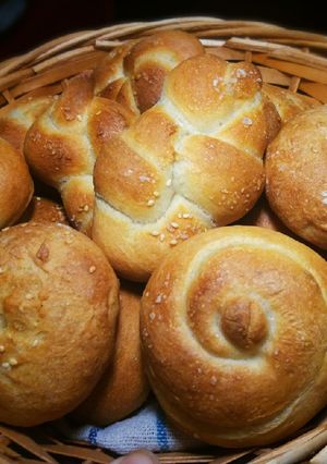 Házi pékáruk 🍞🥐 recept fotója