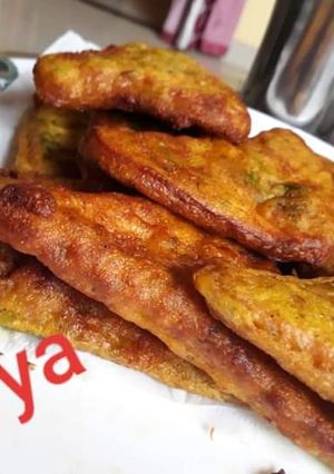 ब्रेड पकोड़ा (bread pakoda recipe in hindi) रेसिपी मुख्य फोटो