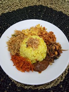 Foto resep Nasi Kuning Magicom
