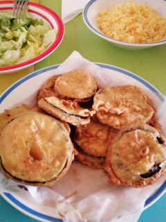 Una foto de Berenjenas fritas