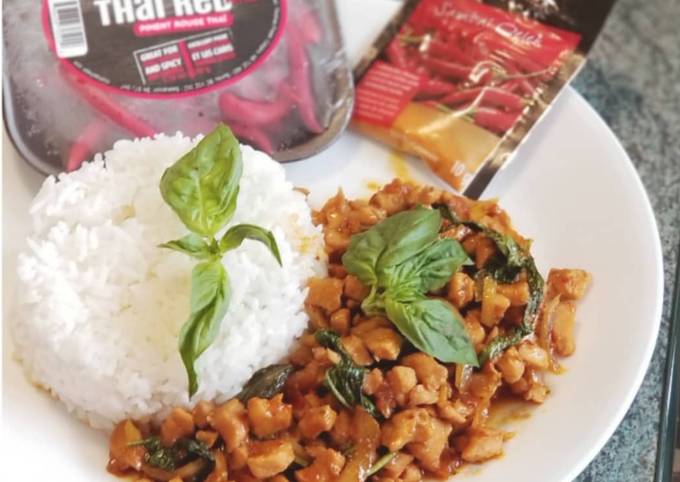 Simple Way to Prepare Ultimate Pad Gaprao Gaiผัดกระเพราไก่ (Spicy Thai Basil Chicken)