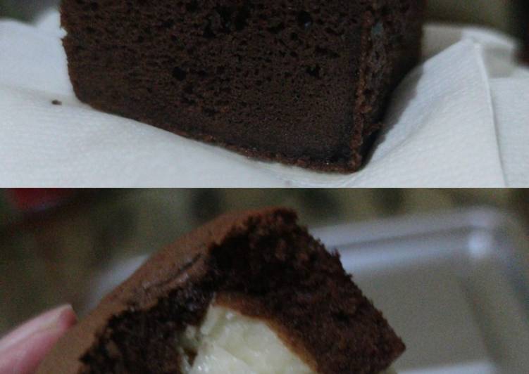 Resep Bolu dark chocolate isi keju Anti Gagal