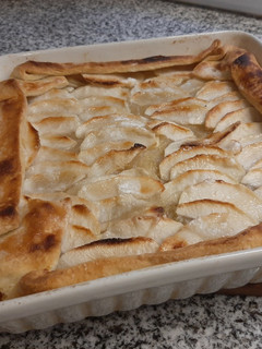 Una foto de Tarta de manzanas con masa de falso hojaldre