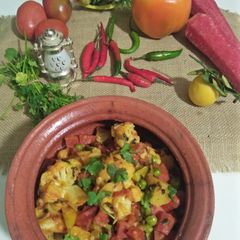 A picture of Mix vegetable handi.
