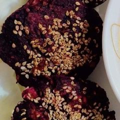 A picture of Korean Beetroot Veggie Burgers.
