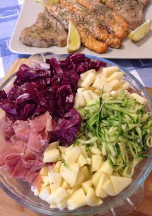 Foto di Insalata con mele e grana #cookpadchallenge