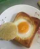 Trứng ốp la trong sandwich