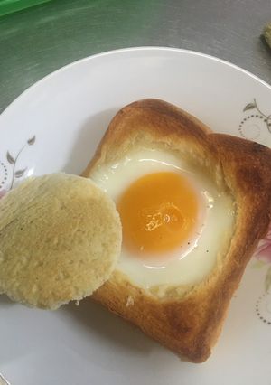 Hình của món Trứng ốp la trong sandwich.