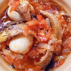 A picture of Fish sauce.