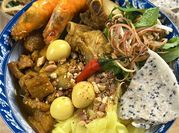 A picture of pork belly bean sprouts