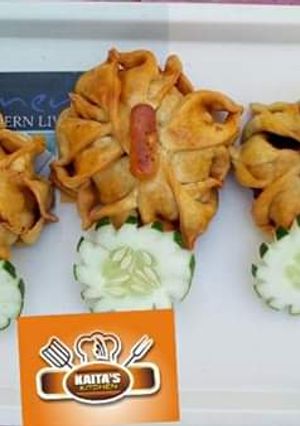 A picture of Flower samosa.