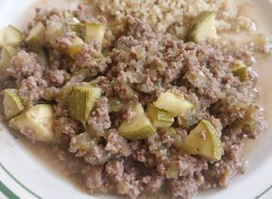 Una foto de Picadillo de res con tomate verde