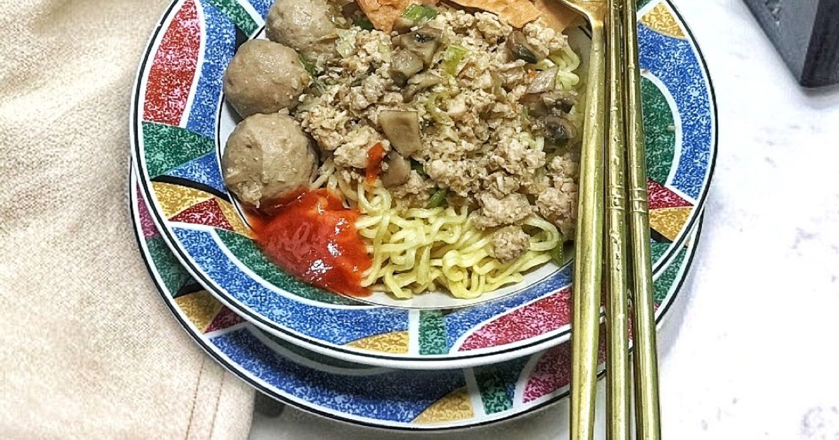 Mie Ayam Jamur 🍜🐔🍄‍🟫