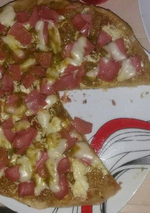 Una foto de Pizza casera sin horno!!!!