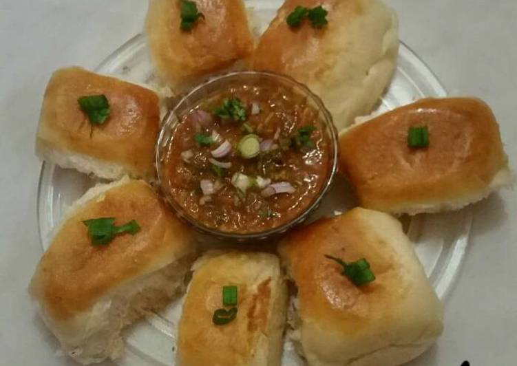 Guide to Prepare Pav bhaji in 12 Minutes for Mom