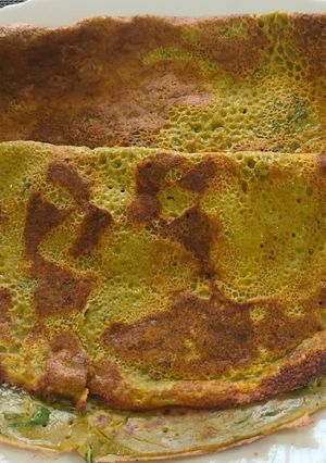 A picture of Green Moong Dal Chillas.