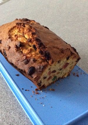 Une photo de Cake aux fruits confits