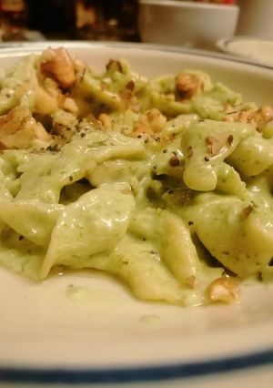 Una foto de Pasta casera con salsa fiorentina de la casa