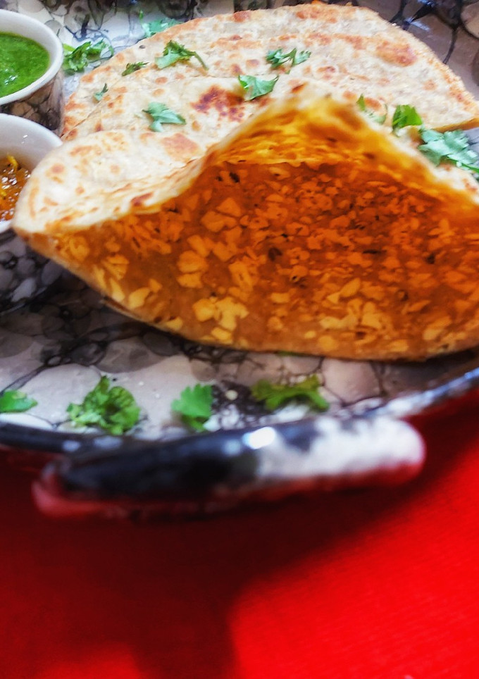 पापड का पराठा (papad ka paratha recipe in hindi) रेसिपी मुख्य फोटो