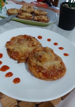 Foto resep Pizza Mini untuk bekal anak