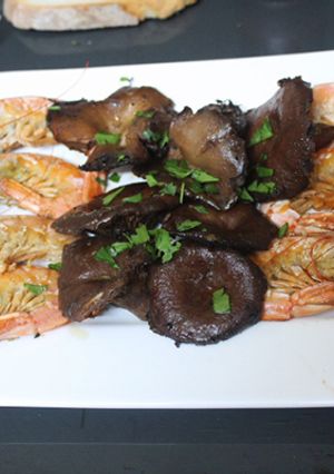 Foto principal de Gambas y níscalos al horno