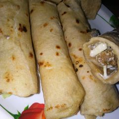 A picture of Beef shawarma.