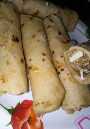 A picture of Beef shawarma.