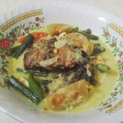 รูปของ Mangut Ikan Manyung Asap