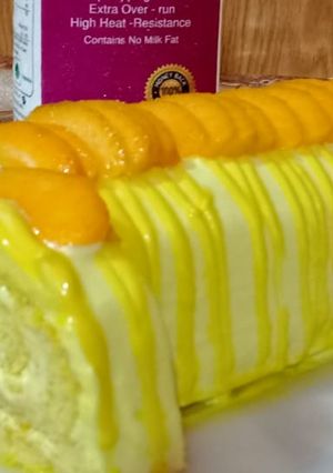 A picture of Mango Swiss roll.