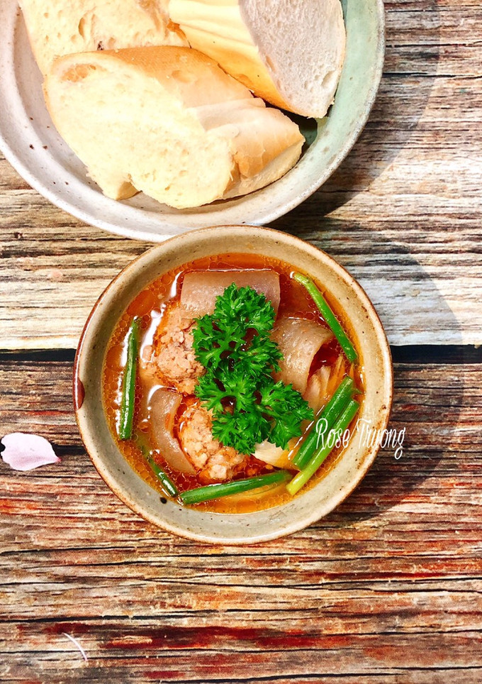 Hình của món Xíu Mại Bánh Mì.