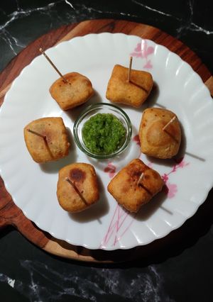 A picture of SPINACH CHEESE POCKETS...