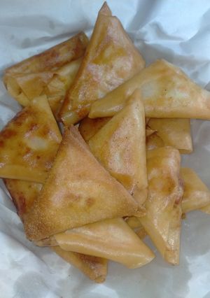 รูปของ ซาโมซ่าไก่ | Samosa with Chicken