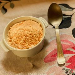 A picture of Custard powder.