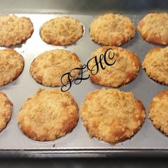 A picture of 🍏🍎Apple Crumble Muffins🍎🍏.