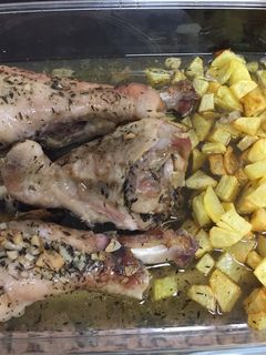 Una foto de Muslos de pavo en crockpot