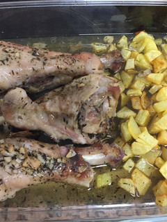 Una foto de Muslos de pavo en crockpot