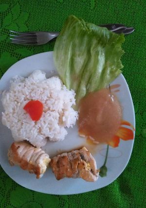 Una foto de Pollo enrollado con yemas