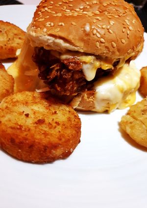 Une photo de Hamburger raclette crispy au poulet 😋