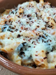 Una foto de Macarrones a la putanesca -mi versión-