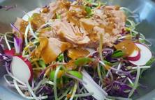 Salad rau mầm cá ngừ