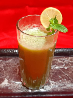 लौकी का जूस (Lauki ka juice recipe in Hindi) रेसिपी मुख्य फोटो