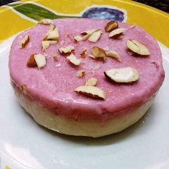 A picture of Wheat flour ice cram.